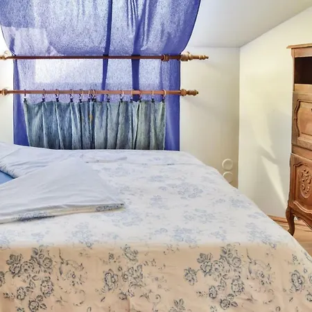 Four Bedroom Holiday In *